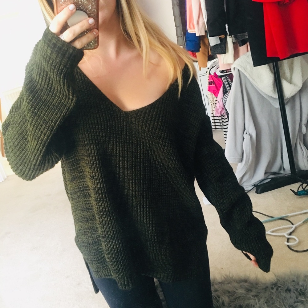 BOOHOO 💛Off the shoulder SUPER OVERSIZED sweater